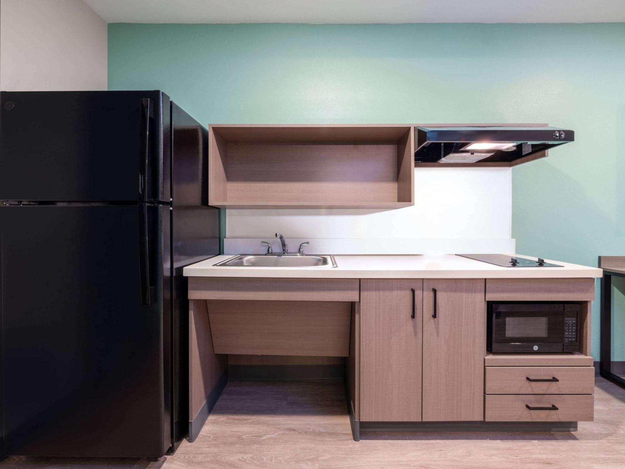 Echo Suites Extended Stay By Wyndham Indianapolis Ameriplex エクステリア 写真