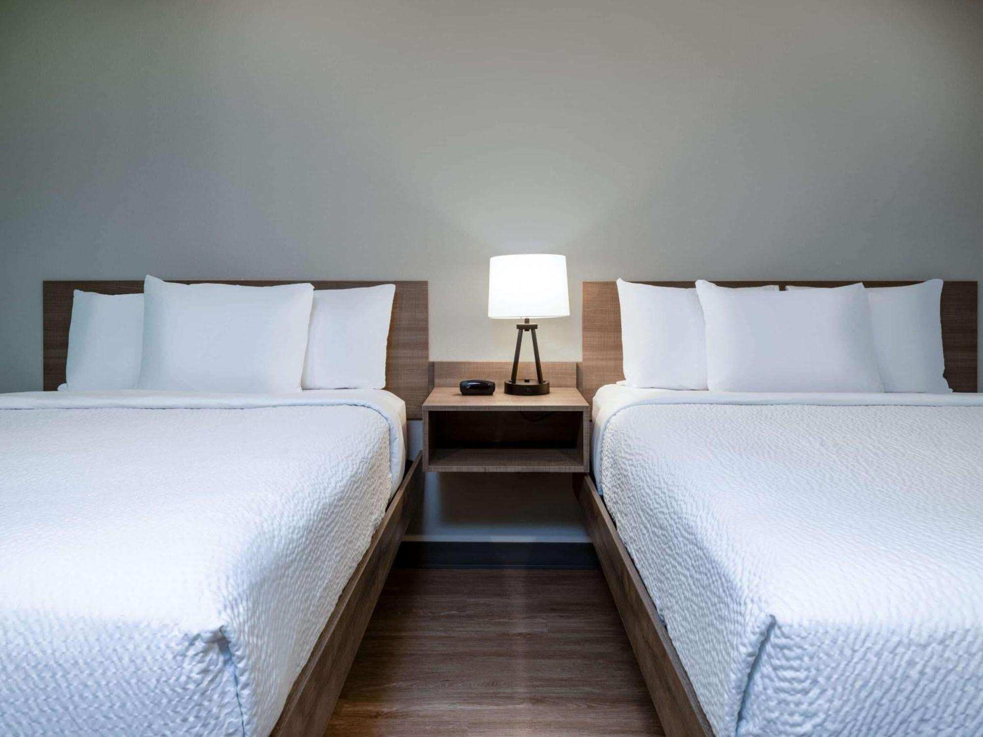 Echo Suites Extended Stay By Wyndham Indianapolis Ameriplex エクステリア 写真